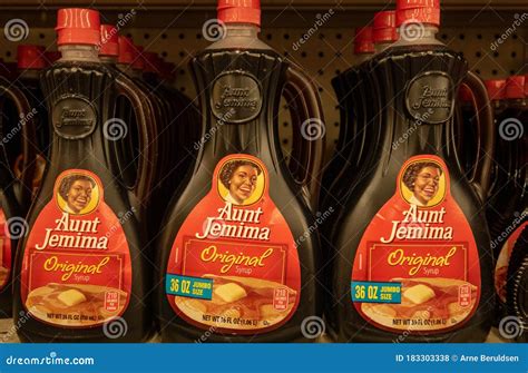 Bottles of Aunt Jemima Syrup Editorial Stock Photo - Image of grocery ...