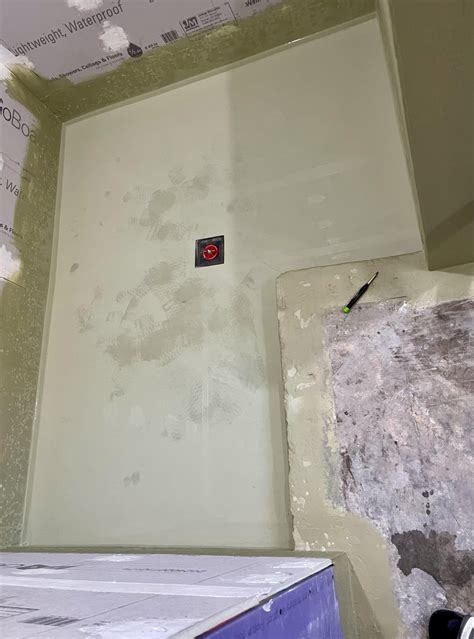 Envelope cut “L” shaped shower tile : r/Tile