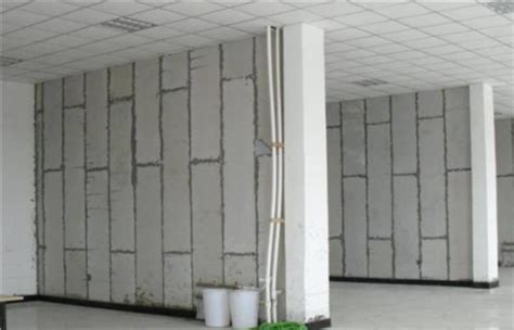 郑州GRC隔墙板厂家-郑州联通轻质隔墙板厂企业相册