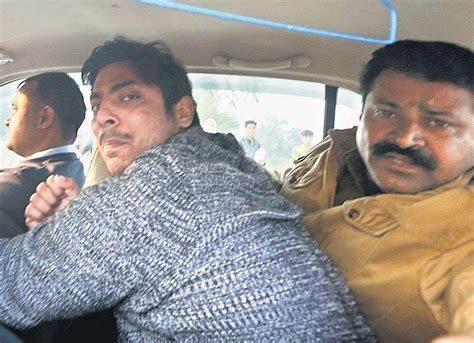Shaheen Bagh shooter Kapil Gujjar associated with AAP, says Delhi Police