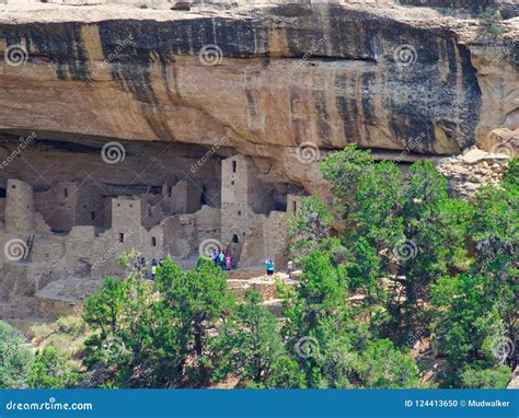 Cliff Palace Tour at Mesa Verde Stock Photo - Image of native, palace: 124413650