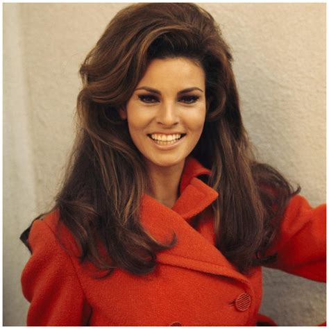 Raquel Welch | © Pleasurephoto | Pagina 3