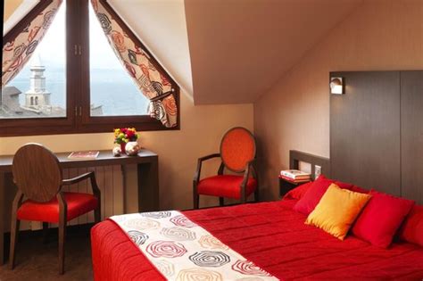 LE PRE DE LA CURE (Yvoire) - Hotel Reviews, Photos, Rate Comparison ...