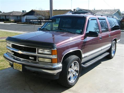 1996 Chevy Suburban 1500 4x4 20 " Wheels Great Truck