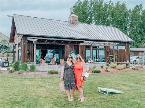 Snake River Wine Tours: The Best Tour I’ve had in Idaho