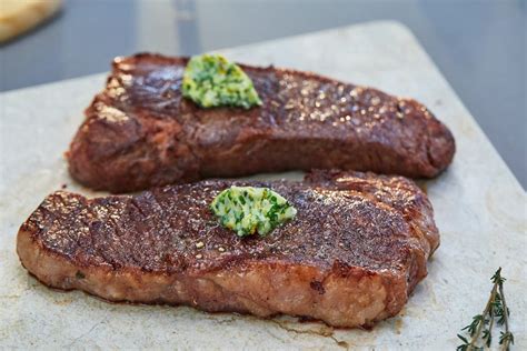 How To Cook New York Strip Steak In The Oven Only - Recipes.net
