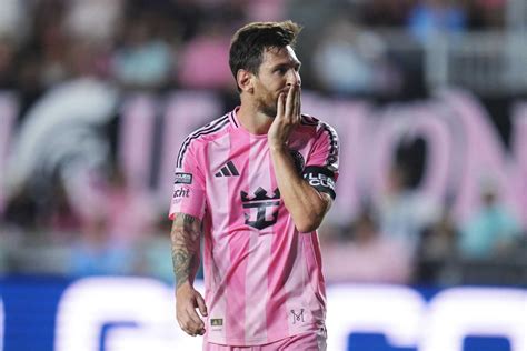 Ehemaliger UFC-Kämpfer glaubt an den Erfolg von Messi im MMA – RingSide24