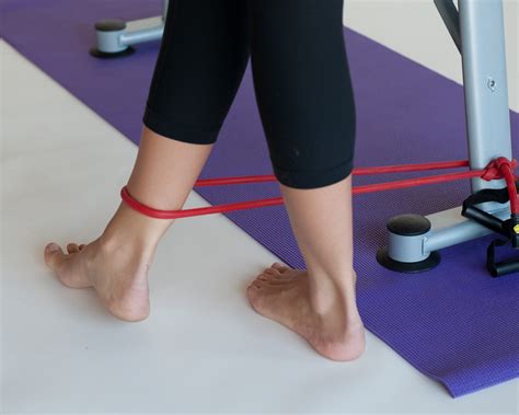 Easiest Ways Strengthen Your Ankles - LessonPaths