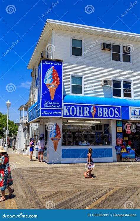Ocean City Boardwalk editorial photo. Image of boardwalk - 198585131