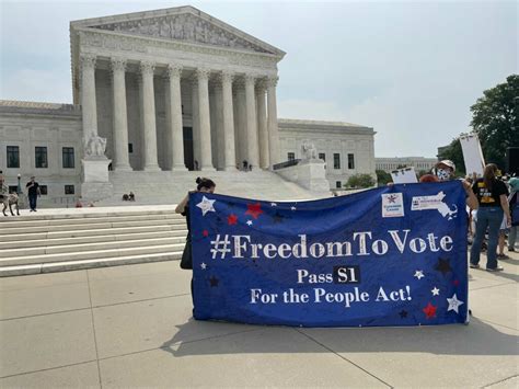 Voting Protest 的图像结果