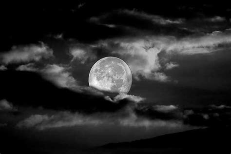 Pencil Drawing Moon at Madison Calder blog