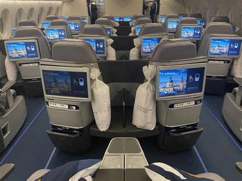 Lufthansa A350 Business Class 的图像结果