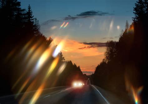 Astigmatism and Lights: The Connection and Tips for Night Driving