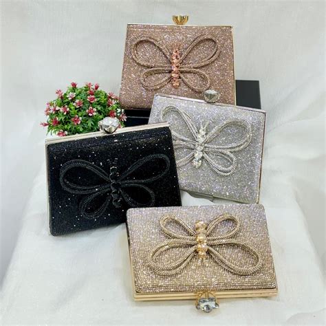 FLY CLUTCH – Treaso closet