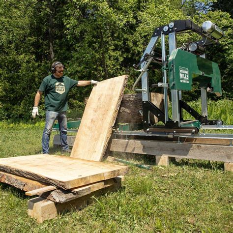 Products - Portable Sawmills - Woodland Mills Canada