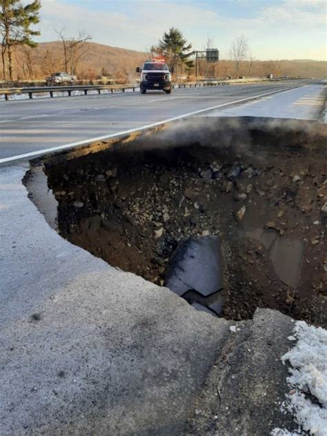 Route 80 Reopens After Sinkhole Repairs (Photos) | Pequannock-Pompton ...
