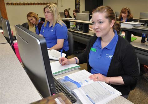 Health Information Technology Course 的图像结果