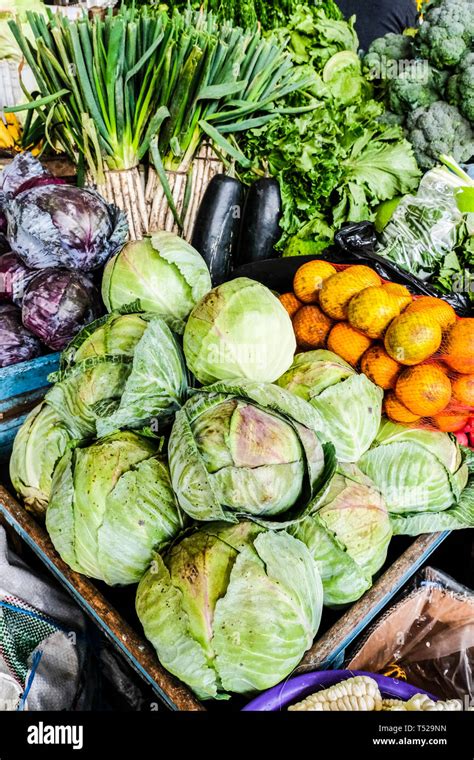 Local Produce Market 的图像结果