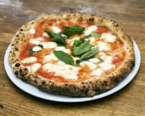 Margherita Pizza From Italy at Dennis Stroble blog