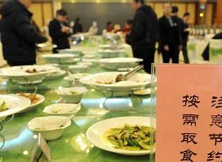 武汉推广分餐制 的图像结果