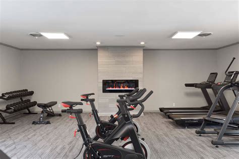 View Photos & Take A Virtual Tour | Emerson at Harding