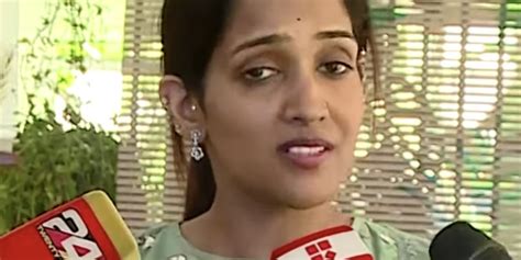 'Kashmiri Taxi Drivers Took Care of Me Like Brothers': Daughter of ...