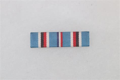 ORIGINAL CURRENT ISSUE US AMERICAN CAMPAIGN MEDAL RIBBON - AB Insignia