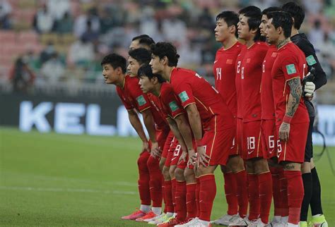 国足12强赛分组结果公布，中国和这些国家分在一组_人民号