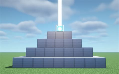 How to activate and use a beacon in Minecraft?