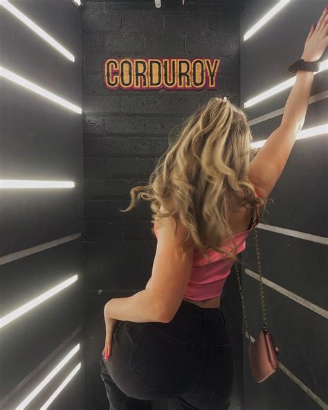 Maddie Dorrell | corduroy & tacos el gordo | Instagram