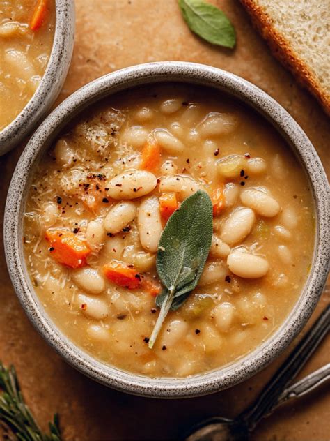 Warm and Hearty Cannellini Bean Soup Recipe