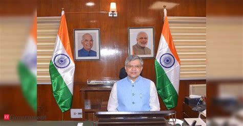 Pegasus snooping probe: Govt assures full cooperation to SC-appointed ...