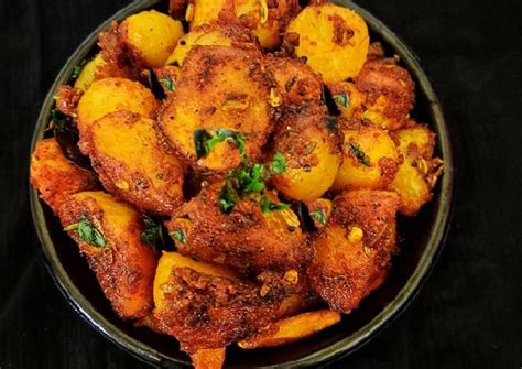 Baby Potato Fry with Corn Flour Recipe by Crazy Cookie - Cookpad