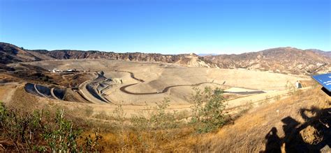 The United States and Utopian Waste Management: Puente Hills Landfill