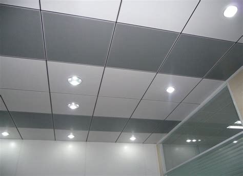 微孔铝天花吊顶_吊顶铝单板-广州凯麦金属建材有限公司