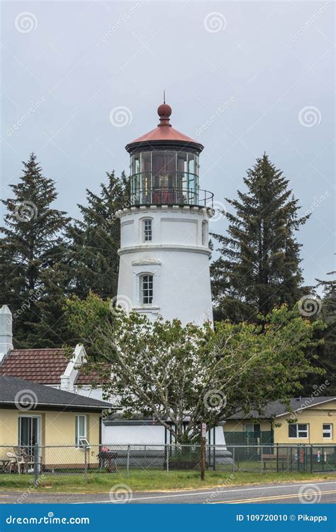 The Umpqua River Lighthouse, Winchester Bay, Oregon Stock Photo - Image ...