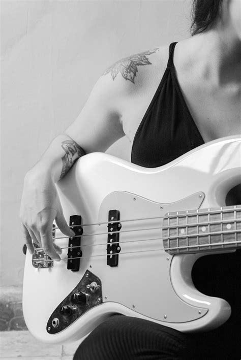 Valeria Cruz: El Secreto Mejor Guardado De La Industria Musical Mexicana - WARP.la