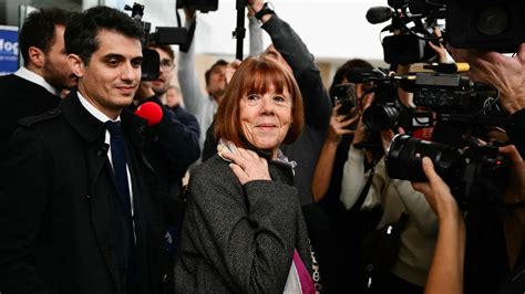 Back Top Stories 的图像结果