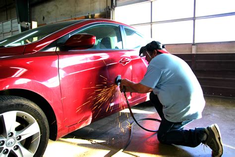 auto body repair school calgary