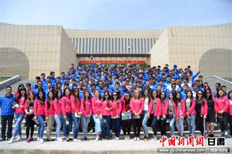 【中国新闻网】西北师大中亚东干留学生赴临夏“寻根”