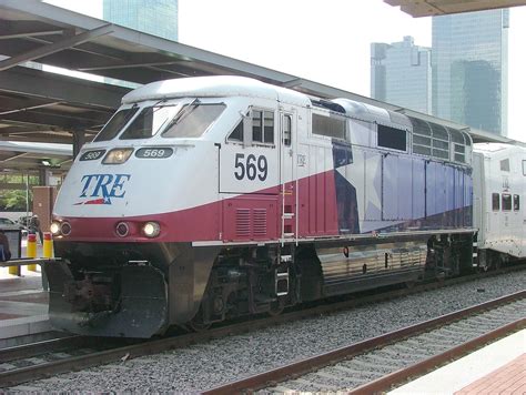 TRE 569 | F59PHi TRE 569 arrives at Fort Worth Trinity Rail … | Flickr