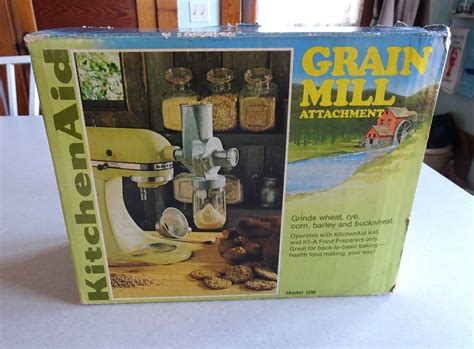 Vintage Kitchenaid Grain Mill Attachment, Model GM, LIKE NEW. Grinder ...