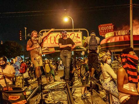Standoff with police - Columbus protest over George Floyd's death turns ...