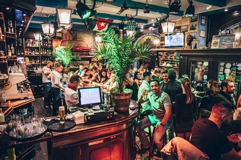 If you want exprerience Cuba in Prague - definitely best choice ...