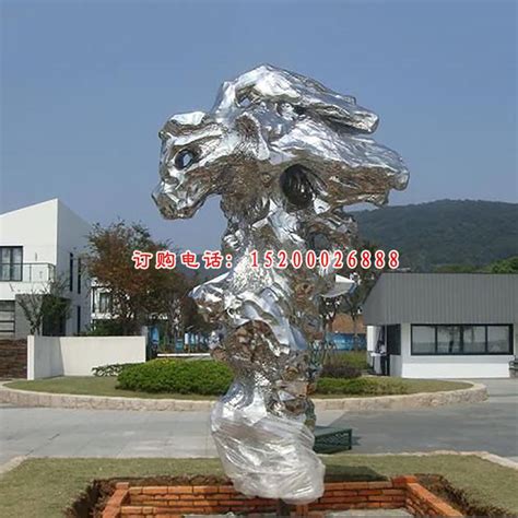 金属太湖石雕塑-宏通雕塑