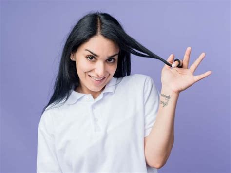 Hair Care Tips: 8 Ways In Which Using Mustard Oil Can Promote Hair ...