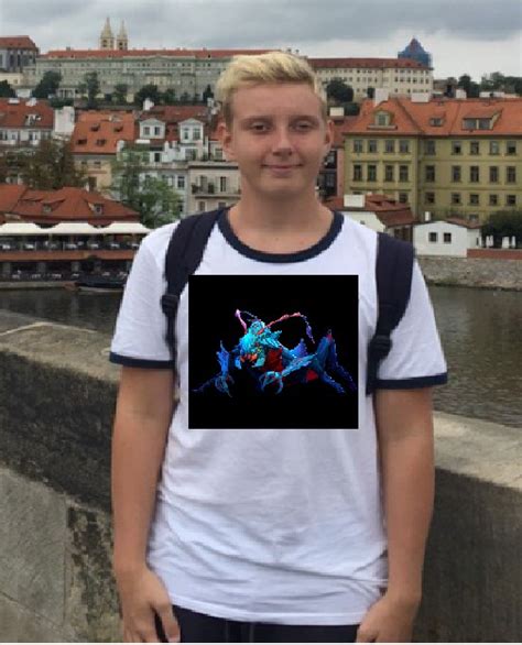 Man Face Meme Basic PFP 的图像结果