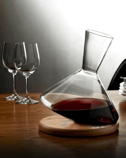 Shop Nude's Balance Decanter With Wooden Base Online – The Bar Collective