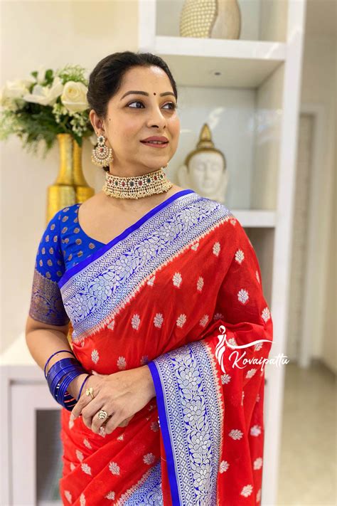 Halona Red with Blue – Kovaipattu