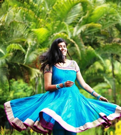 My wedding saree shopping! – Shopzters